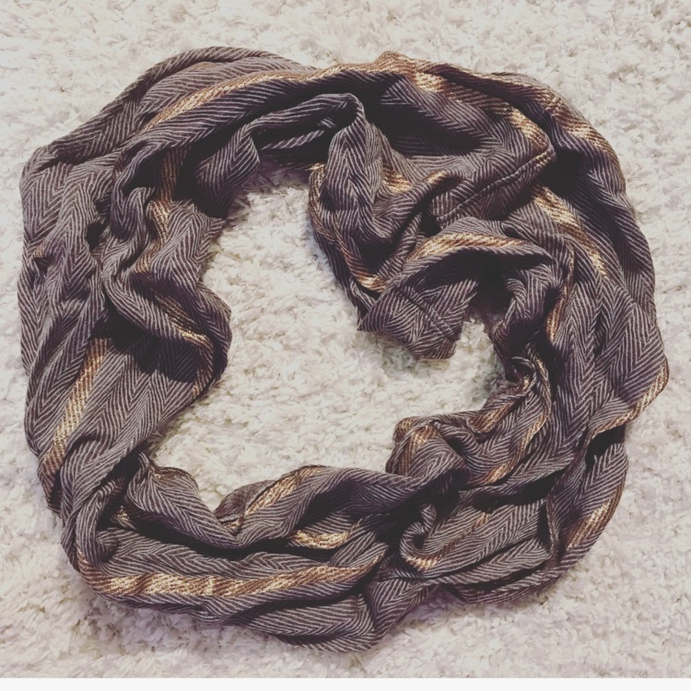 LOFT infinity scarf